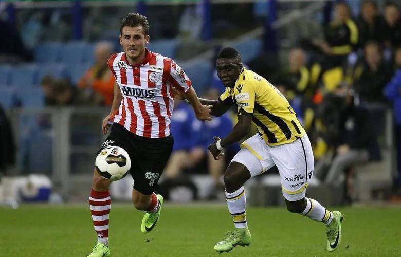 人的比赛中 人的比赛中