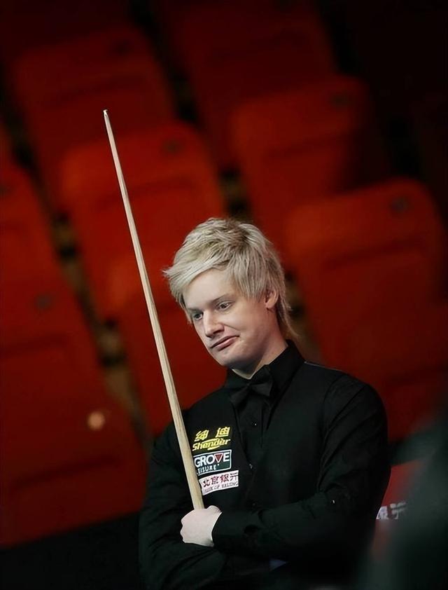 足球商业版 足球商业版